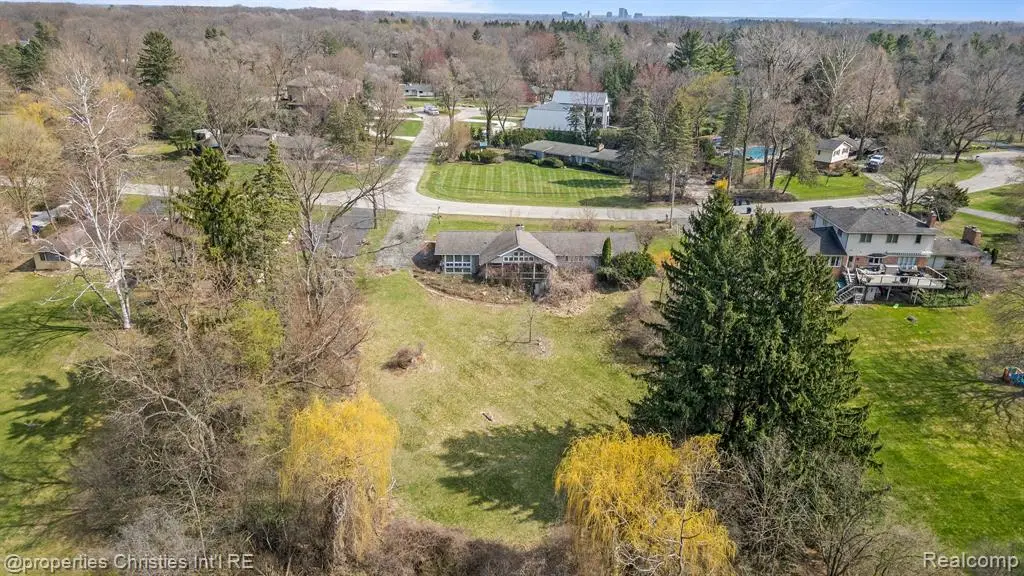 6940 Castle, Bloomfield Hills, MI  - Image #1