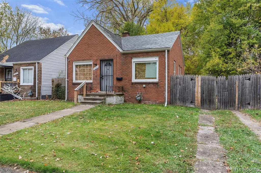 18461 Heyden, Detroit, MI 48219 - #1