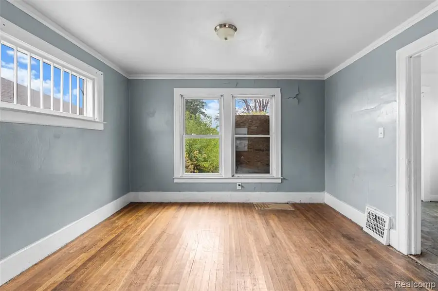 977 E Brentwood, Detroit, MI  - #3