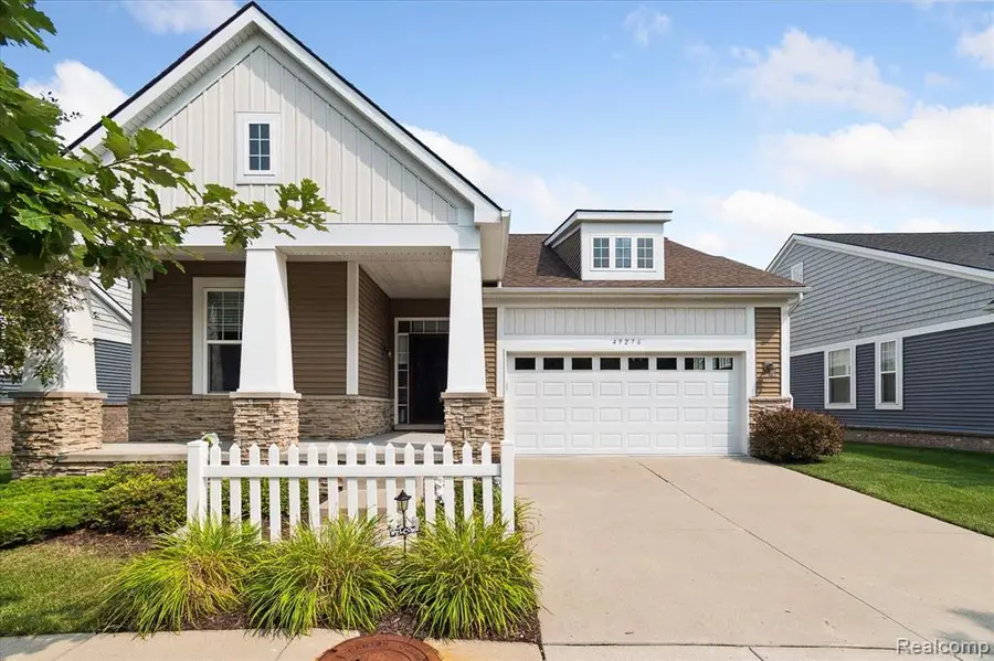 49276 Garden, Canton, MI  - Image #2