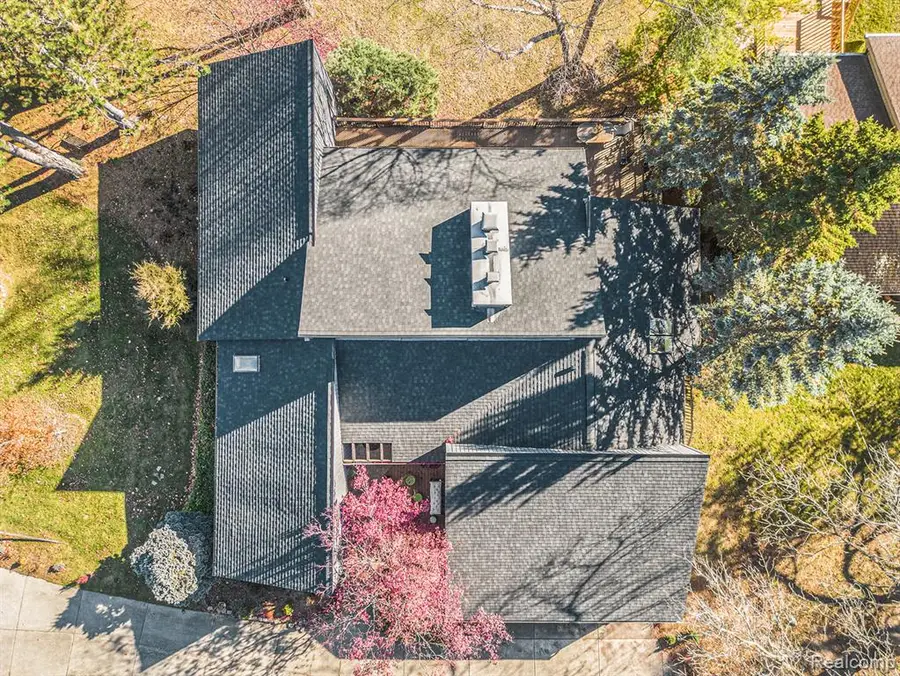 2501 Doleman, West Bloomfield, MI  - Image #3