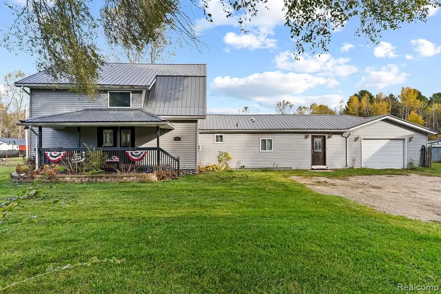 4576 W Baker, Coleman, MI 48618 - #3