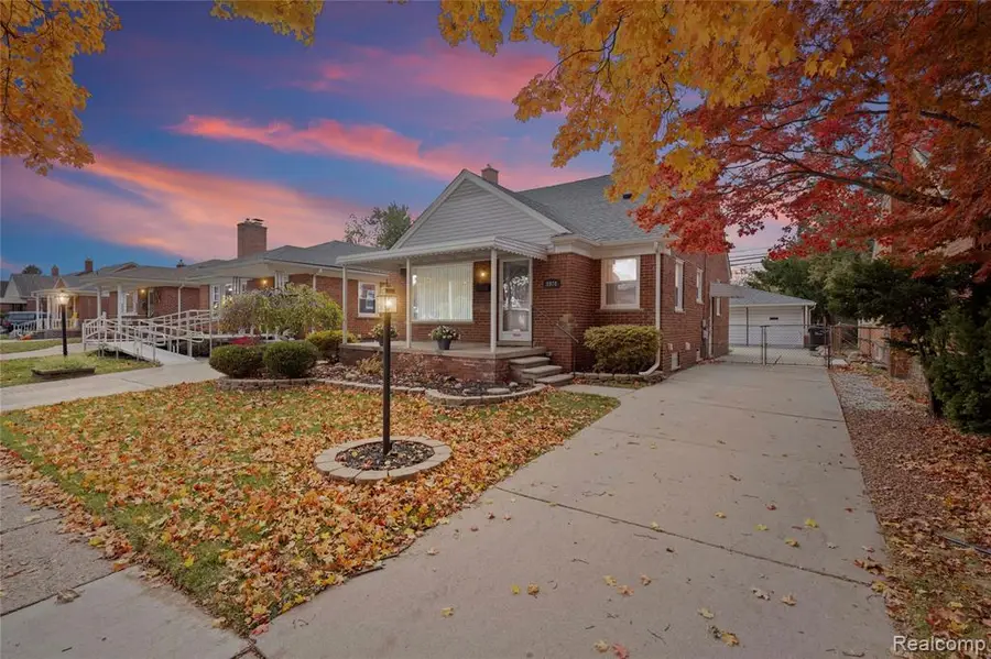 8928 Becker, Allen Park, MI  - Image #2