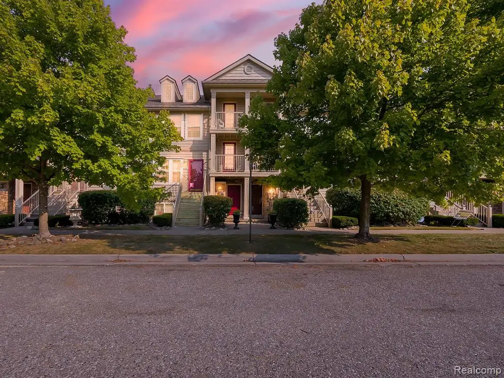 642 Lydia, Pontiac, MI  - Image #1