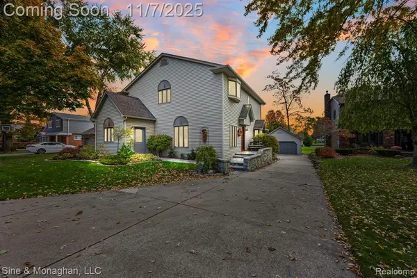 28549 Swan Island, Grosse Ile, MI 