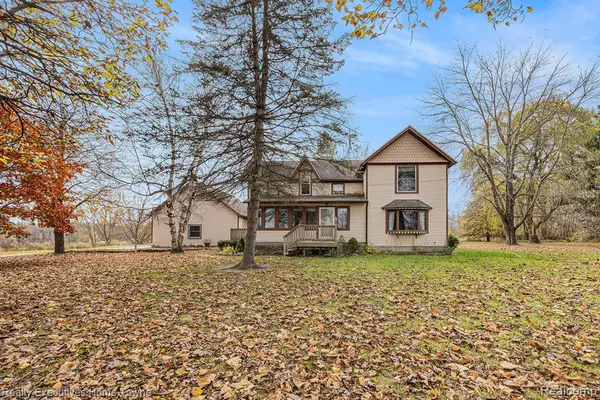 550 E Leonard, Leonard, MI 