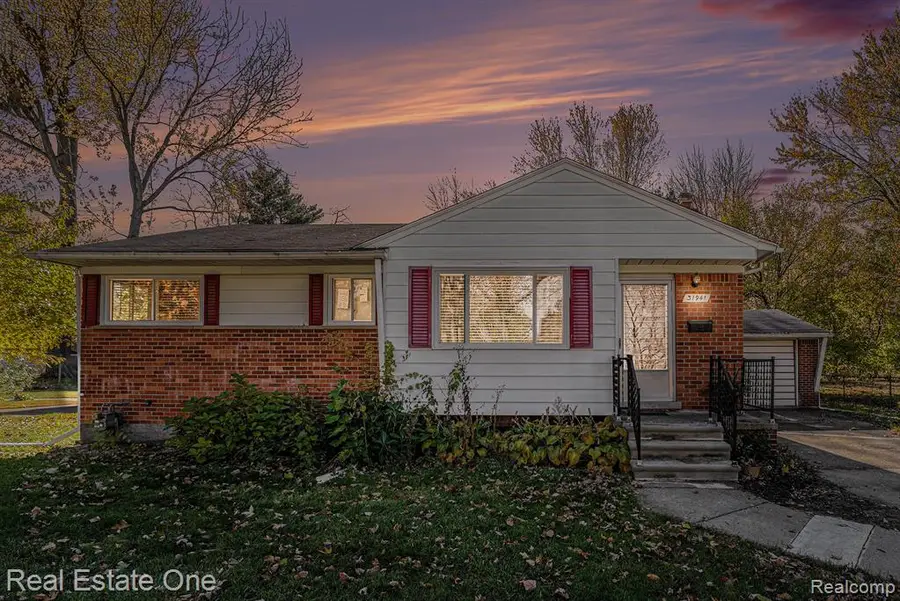 31941 Kathryn, Garden City, MI 48135 - #2