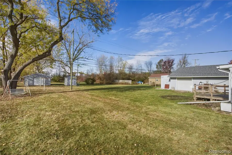 26762 Reaume, Woodhaven, MI  - Image #3