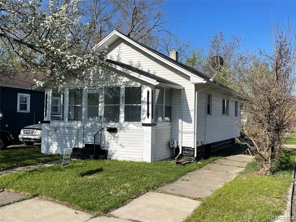 97 N Roselawn, Pontiac, MI 