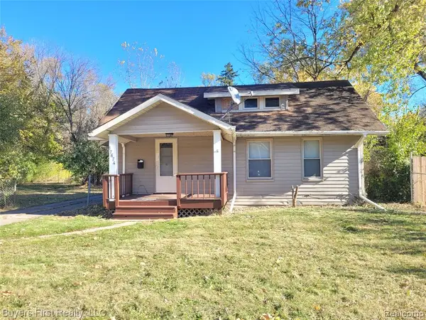 17674 Salem, Detroit, MI 48219