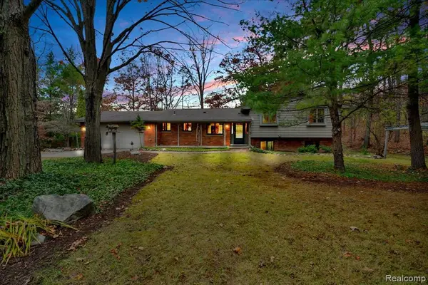 75 Ridgemont, Oxford, MI 