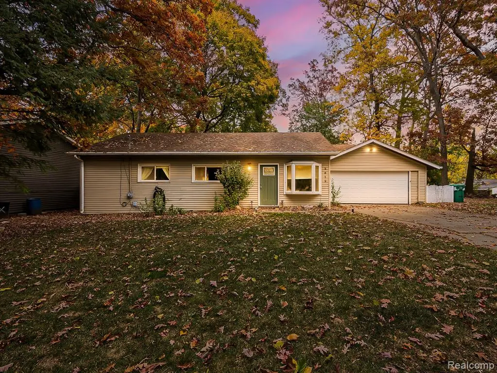 2512 Grandview, Waterford, MI  - Image #1