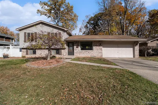 52372 D W Seaton, Chesterfield, MI 