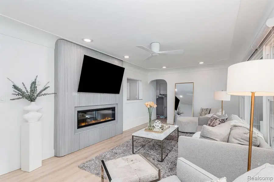 5447 Kasemeyer, Bay City, MI  - Image #2