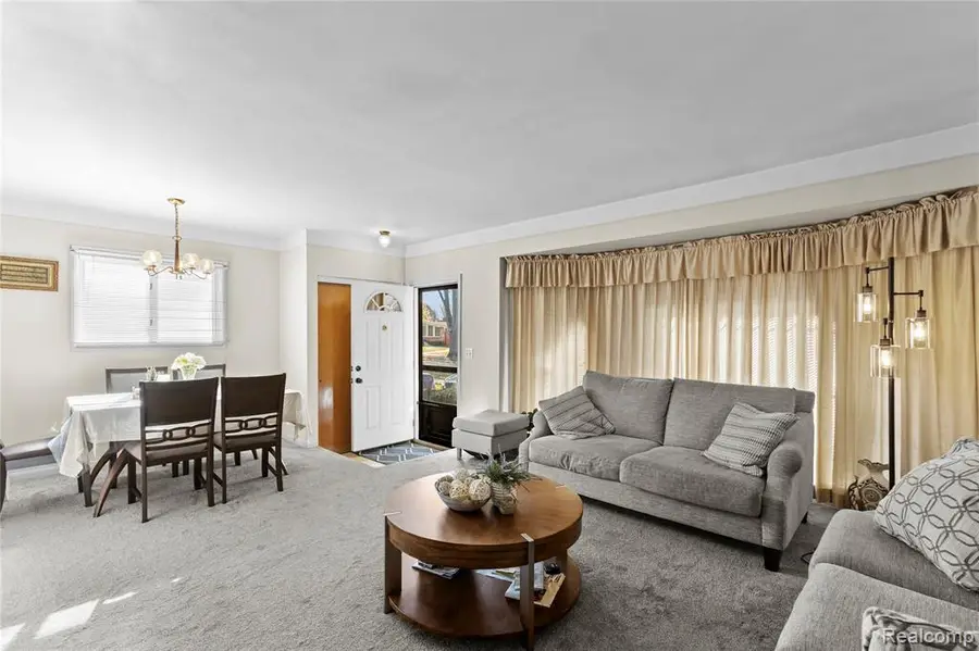 5211 Streefkerk, Warren, MI 48092 - #3