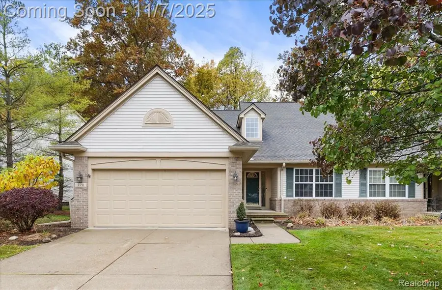 228 Four Seasons, Lake Orion, MI  - Image #2