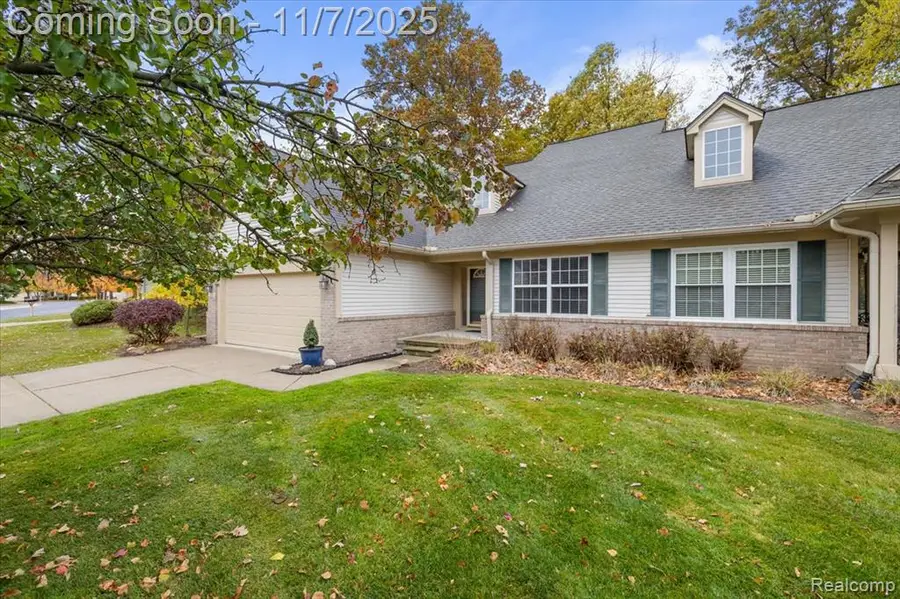 228 Four Seasons, Lake Orion, MI  - Image #3