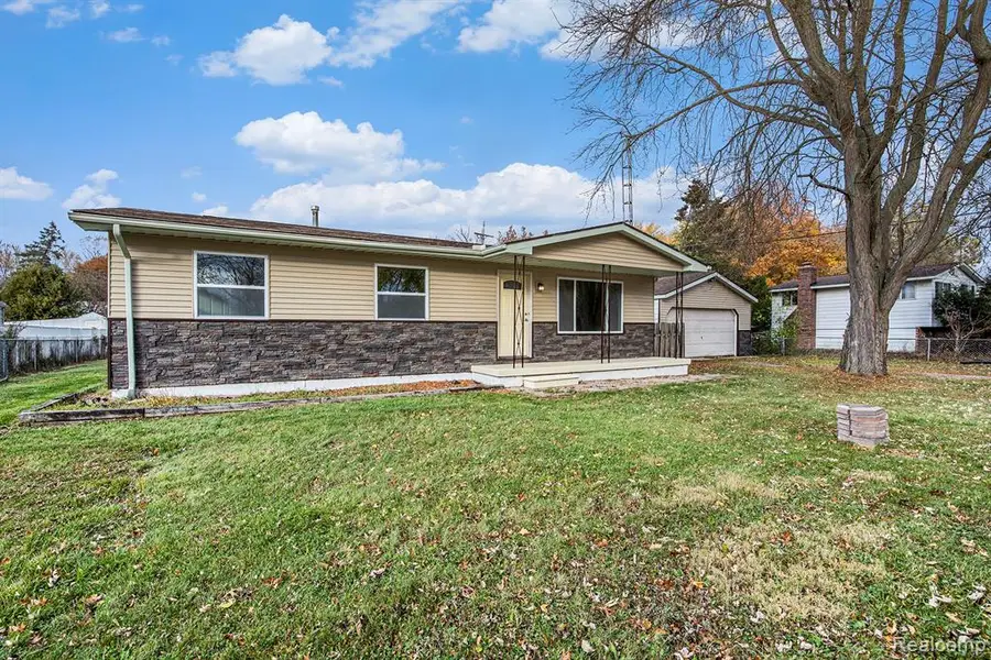 5111 Paro, Flint, MI  - Image #2