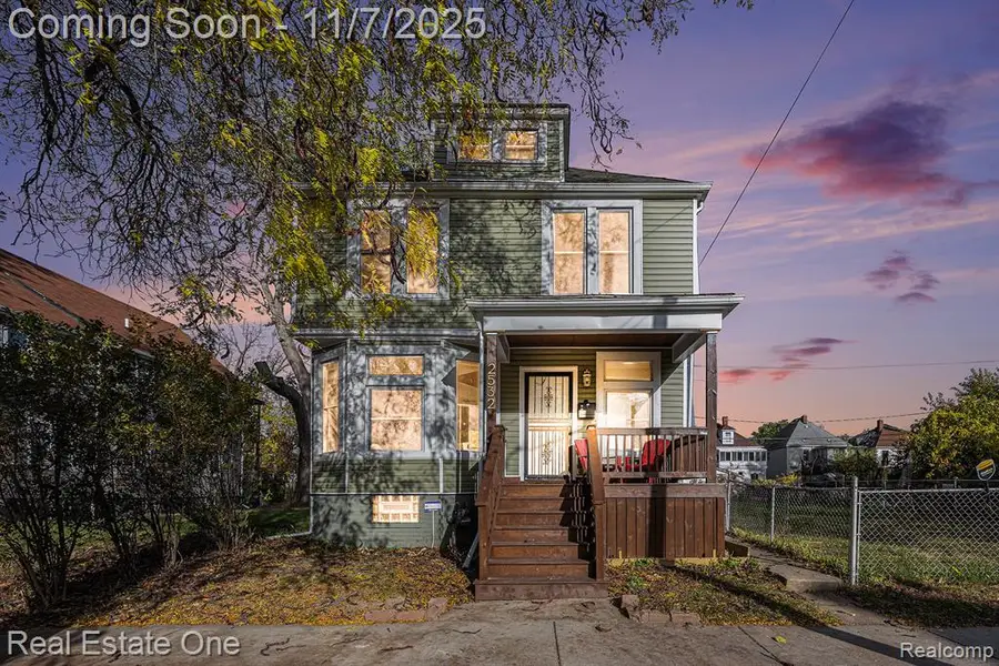 2532 Canton, Detroit, MI  - #2