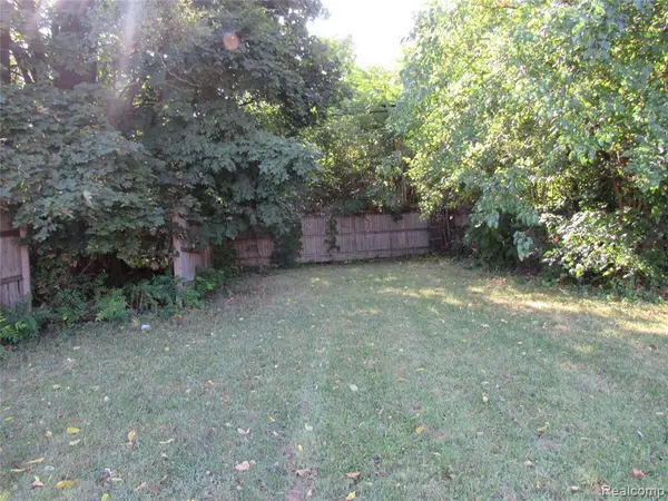 2965 W Buena Vista, Detroit, MI 