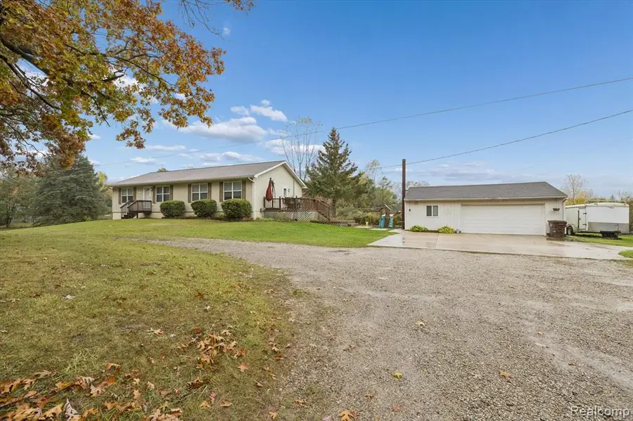 4599 Wheeler, Fowlerville, MI  - Image #2