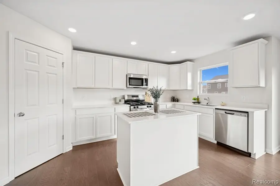 54788 Mockingbird, New Baltimore, MI  - Image #3