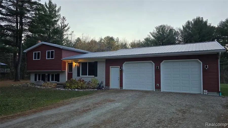 778 S Bartlett, Saint Clair Township, MI  - Image #2