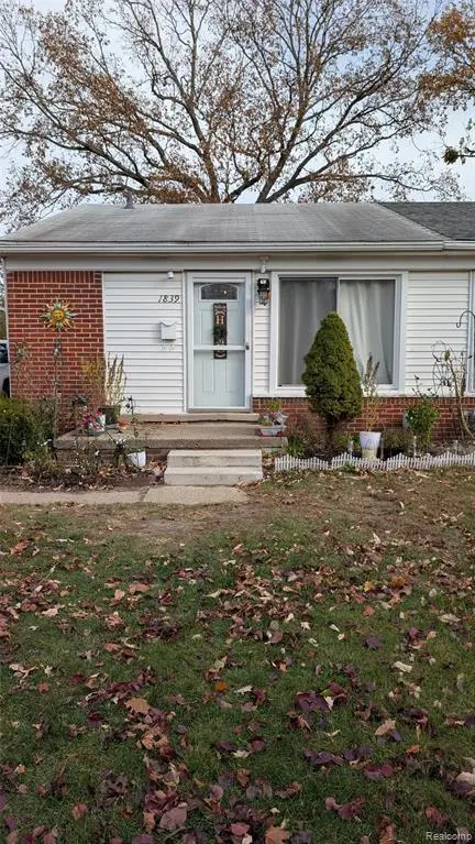 1839 Ackley, Westland, MI  - #1