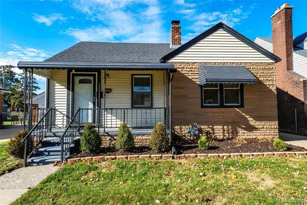 2466 15th, Wyandotte, MI 