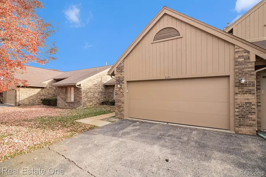 6121 Westbrooke #7, West Bloomfield, MI  - Image #3