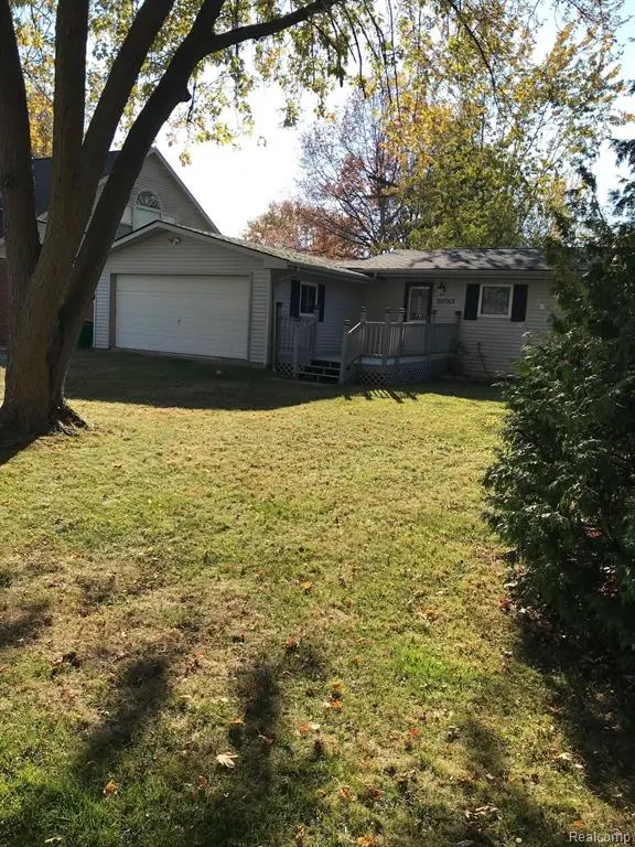 50763 Lenox, New Baltimore, MI 