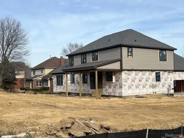 61367 Beacon Hill, Washington, MI 48094 - #3