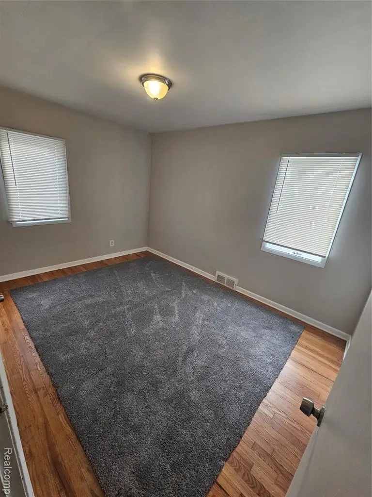 25795 Groveland, Roseville, MI 48066 - #3