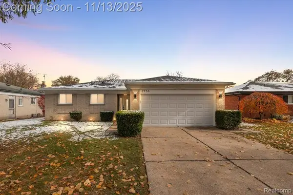 2750 Dover, Troy, MI 