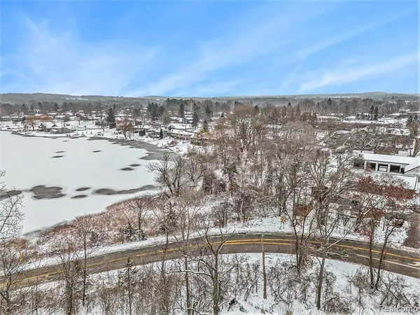 00 Cranberry Lake, Clarkston, MI 48348