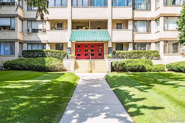 915 E Court #104, Flint, MI 48503