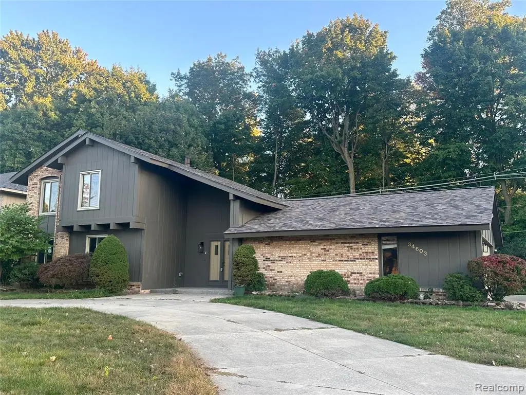 34603 Oak Forest, Farmington Hills, MI 48331 - #1