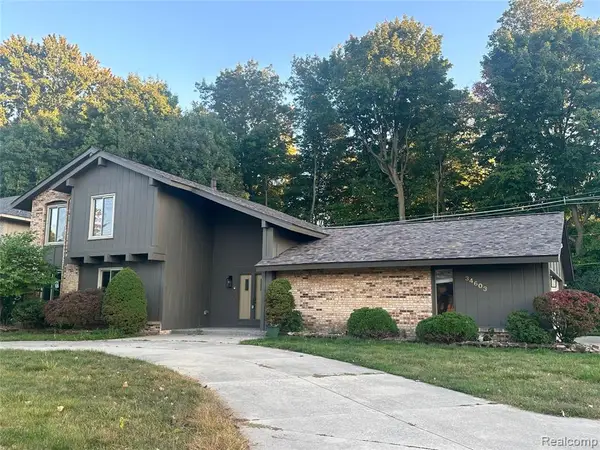 34603 Oak Forest, Farmington Hills, MI 48331