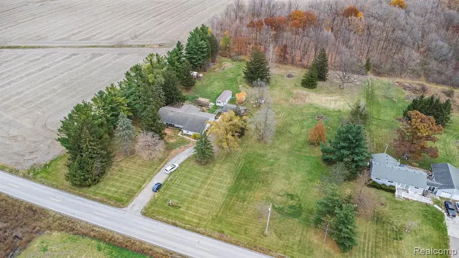 9761 Britton, Tecumseh, MI  - Image #3