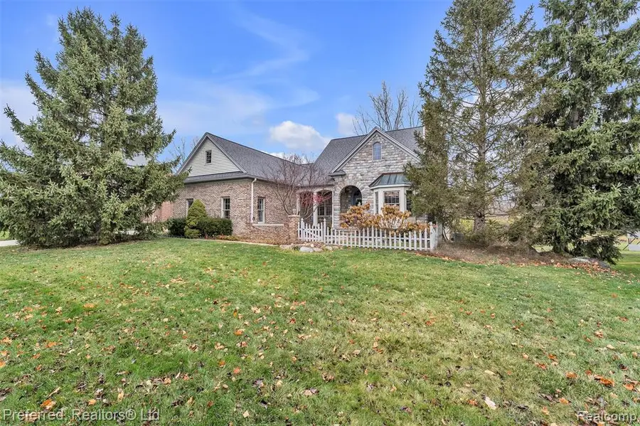 7424 Stonebrook, Canton, MI  - Image #3