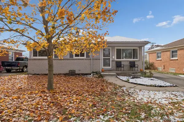 25015 Meadows, Flat Rock, MI 