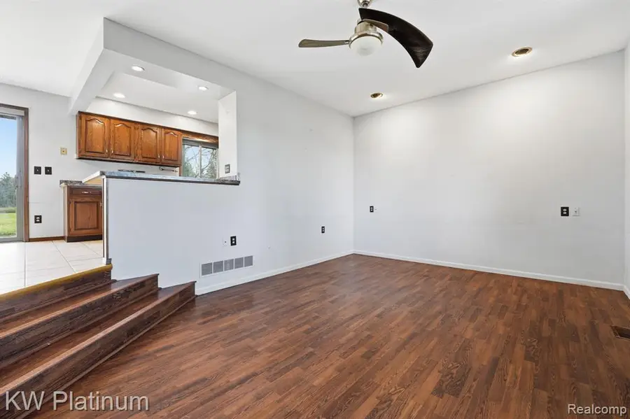 7383 Fisher, Jeddo, MI 48032 - #3