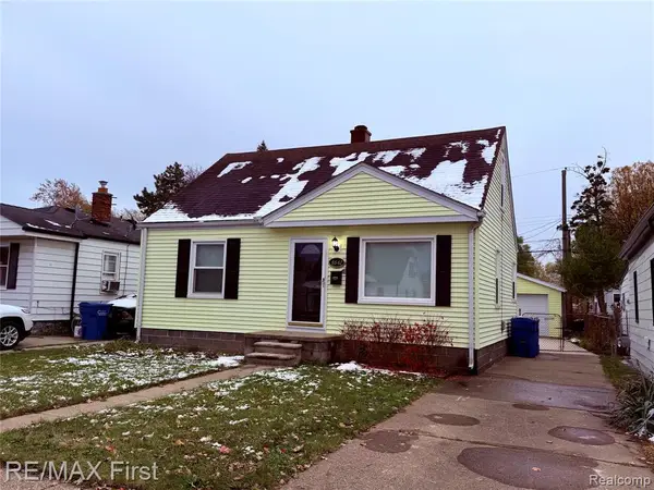 8642 Lozier, Warren, MI 