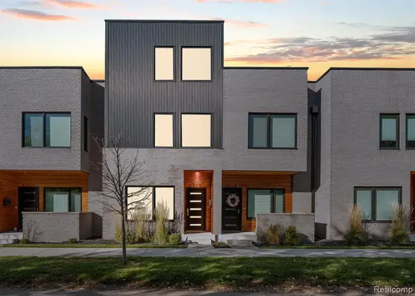 3313 Cochrane St, Detroit, MI 48208