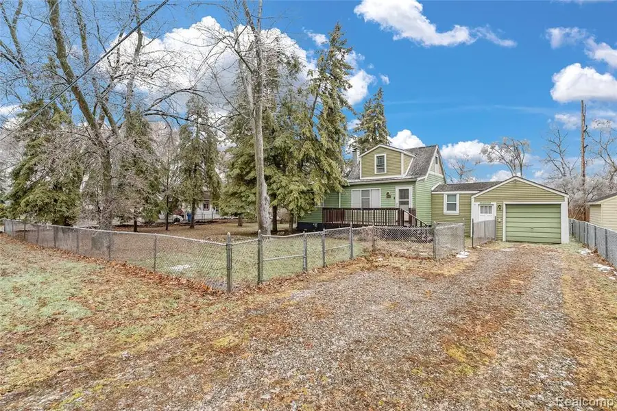 6522 Saline, Waterford, MI 48329 - #2