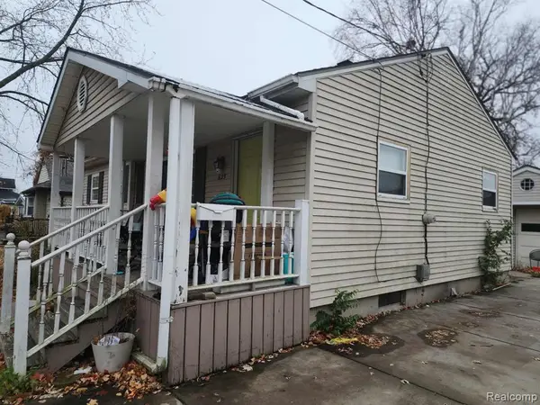 625 Charles, Davison, MI 48423