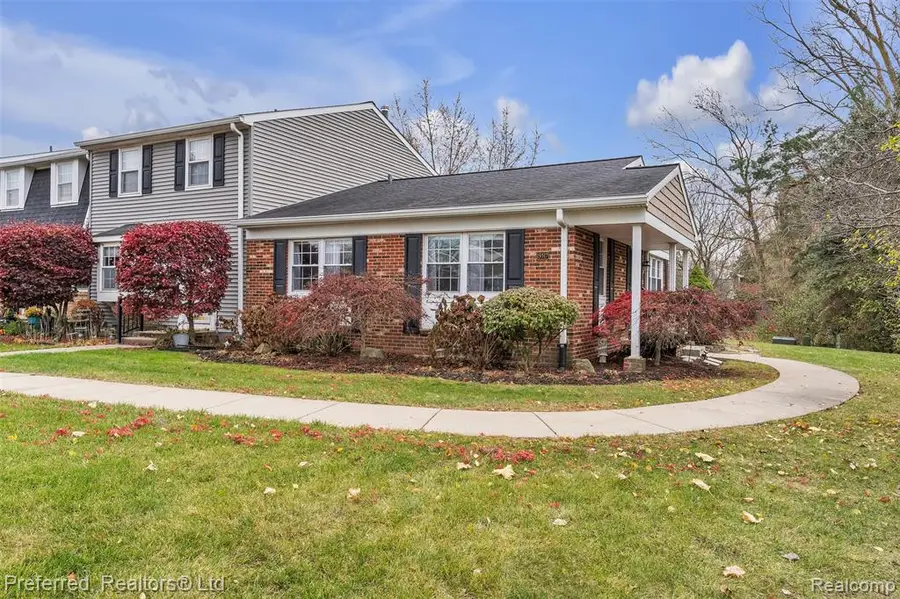 19517 Dartmouth, Northville, MI  - Image #3