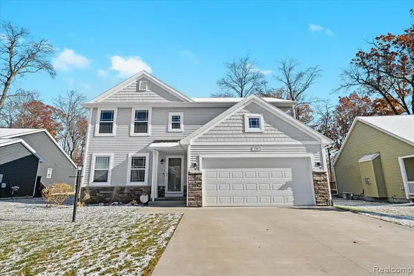 220 Laura, Linden, MI 