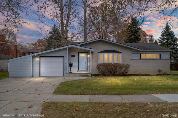 32080 Delaware, Livonia, MI 