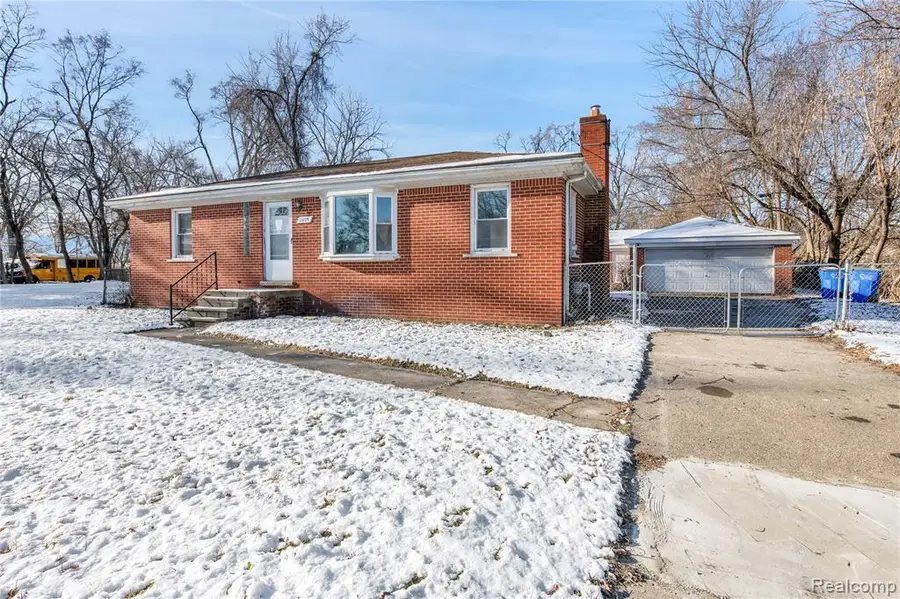 21299 Sunset, Warren, MI  - #2